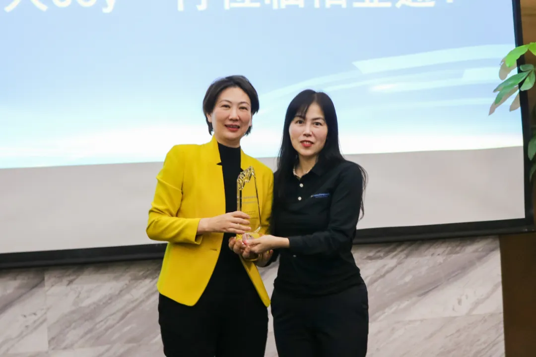 荣耀时刻 | 澳门新葡萄新京8883物流荣膺菲仕兰“2025年度最佳物流服务商”